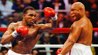 Evander Holyfield vs George Foreman || "The Battle of the Ages" || HIGHLIGHTS