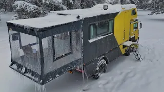 CAMPING WITH A CAMPER TRUCK WITH STOVE IN HEAVY SNOW