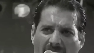 Freddie Mercury & Vaslav Nijinski in a recently found, unknown Queen videoclip