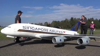 Best RC Airliner Replica Airbus A380 Singapore Airlines Scale Turbine Model
