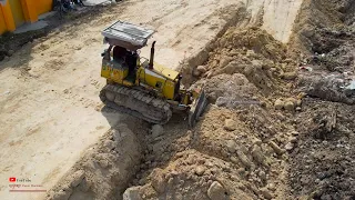 Best Jobs New Project With Talented Operator Expertise Dozer Cutting Slope For Road Foundation