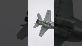 Why the F-18 Super Hornet is a Remarkable Aircraft Worth Admiring