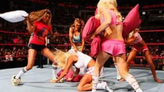 Raw: Diva Pajama Pillow Fight Match