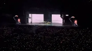 Blackpink Born pink world tour in Kaohsiung Day1 Lisa Lalisa + Money Solo part fancam 18/03/2022