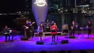 我是一只小小鸟, sung by Zuo En from Intune Music at Esplanade Waterfront Come Together 2016