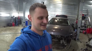 Audi A4. Вибрации долой, замена подушек двигателя.