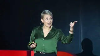 What Now Al fiecăruia dintre noi | Raluca Anton | TEDxEroilorWomen