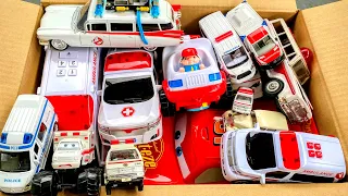 【GO! Ambulance】Miniature Ambulance Cars Racing! Emergency Test on a Slope!