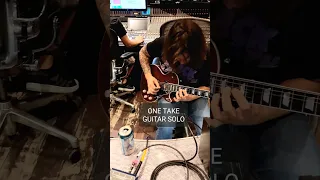 ONE TAKE GUITAR SOLO #guitarist #guitarplayer #guitarsolo #guitar #guitarra #studio #rockmusic #rock