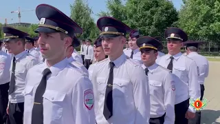Офицерские ряды сотрудников МВД пополнили юноши и девушки из Абхазии - выпускники ВУЗов МВД России.