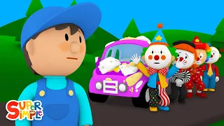 The Clown Car is Covered in Pie! | Carl's Car Wash