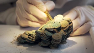 The Seaton Down Hoard - 22,888 Roman coins