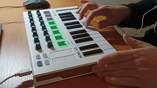 Liveloop beat with Arturia Mk2