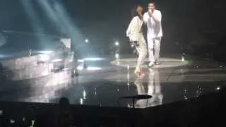 Drake & Rihanna - Take care + dance + Pour it up LIVE @ Paris bercy (25.02.2014)