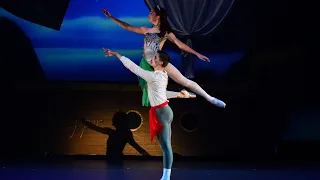 Excerpts: The Little Mermaid - Pas de Deux: Ariel & Eric (Manon)