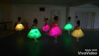 LED Ballerinas(Modern Ballet Show)-Işıklı Bale Gösterisi...with Nargiz M