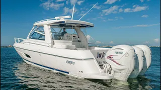 Intrepid 438 Evolution (2021) with Yamahas 425s, Sea Keeper 6 and Garmin Electronics VIDEO TOUR