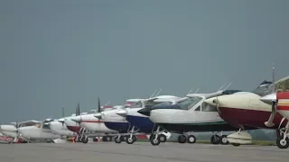 87 Cessnas Ready on one taxiway! - AirVenture - Mass Arrival - Part 1 - Flight Vlog