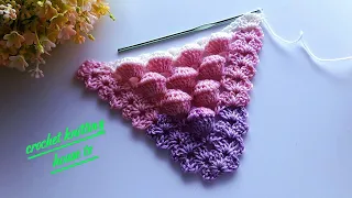 easy elegant triangle shawl for beginners two rows repeated/crochet shawl