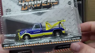 Unboxing: Greenlight - Dually Drivers Series 11