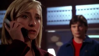 Smallville 5x12 - Clark tells Chloe that he has already lived this day before