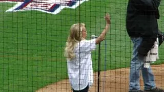 Kristin Chenoweth National Anthem 2010 Opening Day Yankee Stadium Live HD