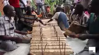 Global Sound Movement - Musicians from Nakibembe playing the Embaire