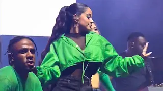 becky g - fulanito live