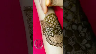 Gorgeous mehndi design // Full hand bridal mehndi design // Wedding special mehndi #shorts #short