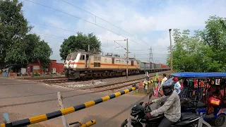 2 in 1 : Dangerous Speedy Rajdhani Express Extreme Furious Moving Throughout Busy Railgate