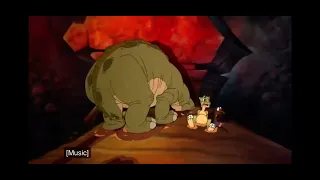 Cera and Littlefoot fight