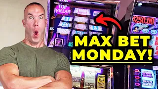 All I Did Was Max Bet On This Top Dollar Slot!