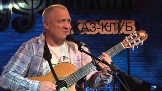 04 Виктор Кузьменко  Концерт к 8 марта 2014  Клуб'Белый ворон'