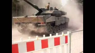 Kampfpanzer Leo 2, Fahrer ist gut drauf