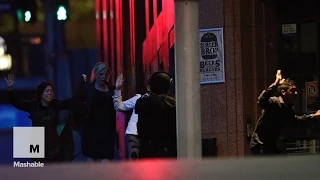 Sydney siege: Police storm cafe to rescue hostages | Mashable