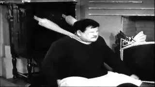 Funny scene cut from the original release of Be Big. Laurel & Hardy