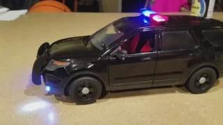 1/18 Police Interceptor Utility Working Lights and Siren