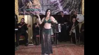 Gana El Hawa – Abdel Halim Hafez -MIREN RIPA- Egypt 2012- Ahlan Wa Sahlan-