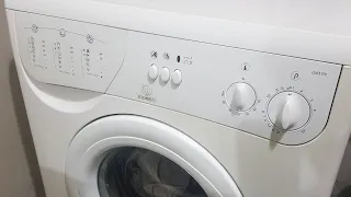 стиральная машинка-автомат Indesit w431 tx ex. загрузка 5 кг, отжим 400 об/мин