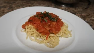 Recipe: Healthy and Easy Pomodoro Sauce for $10