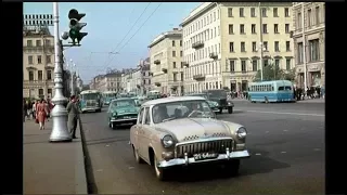 Прогулка По Невскому Проспекту / Walking along Nevsky Prospekt - 1960