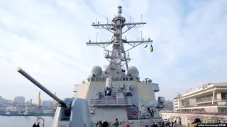 Зачем США направляет военные корабли в Черное море?