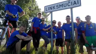 Linksmuciai-Susitikom ir patikom.