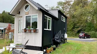 ♡The Nicest Tiny House I Have Ever Seen THOW has EVERYTHING!