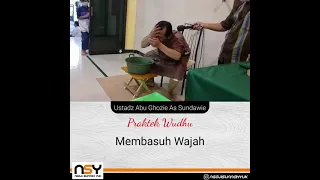 Praktek Wudhu : Membasuh Wajah