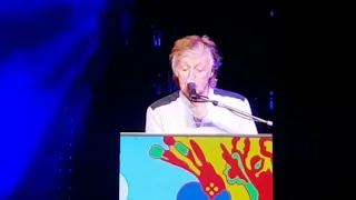 Paul McCartney live in London freshen up 02 December 16th 2018. Hey jude