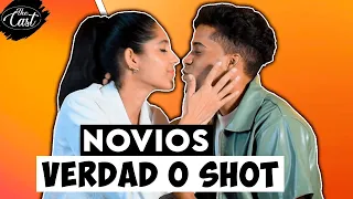 VERDAD O SHOT NOVIOS 🔥 - CONFESIONES ENTRE PAREJAS |Thecasttv