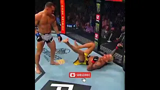 Oliveira vs Chandler - What a WAR ( almost lose) #ufc #boxing #mma #shorts #highlights