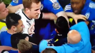 DISGRACE !! Chelsea v Tottenham 2016 Diego Costa vs Michel Vorm Fight  & Player Brawl