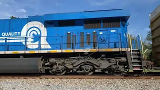 CSX M401 with the Conrail HU mid DPU